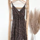 süßes Trägerkleid mit Flower-Print im Vazzola Fashion Onlineshop