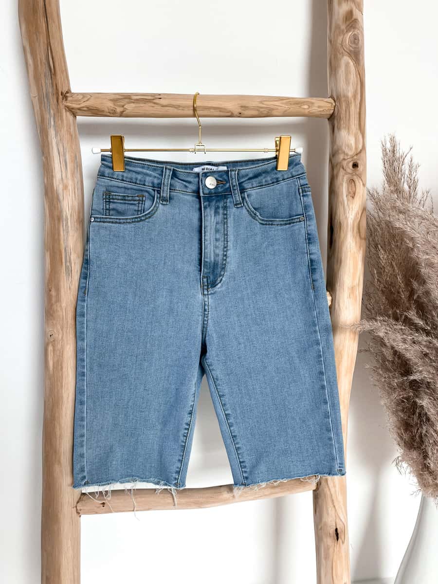Jeans Shorts für Damen - im Vazzola Fashion Onlineshop