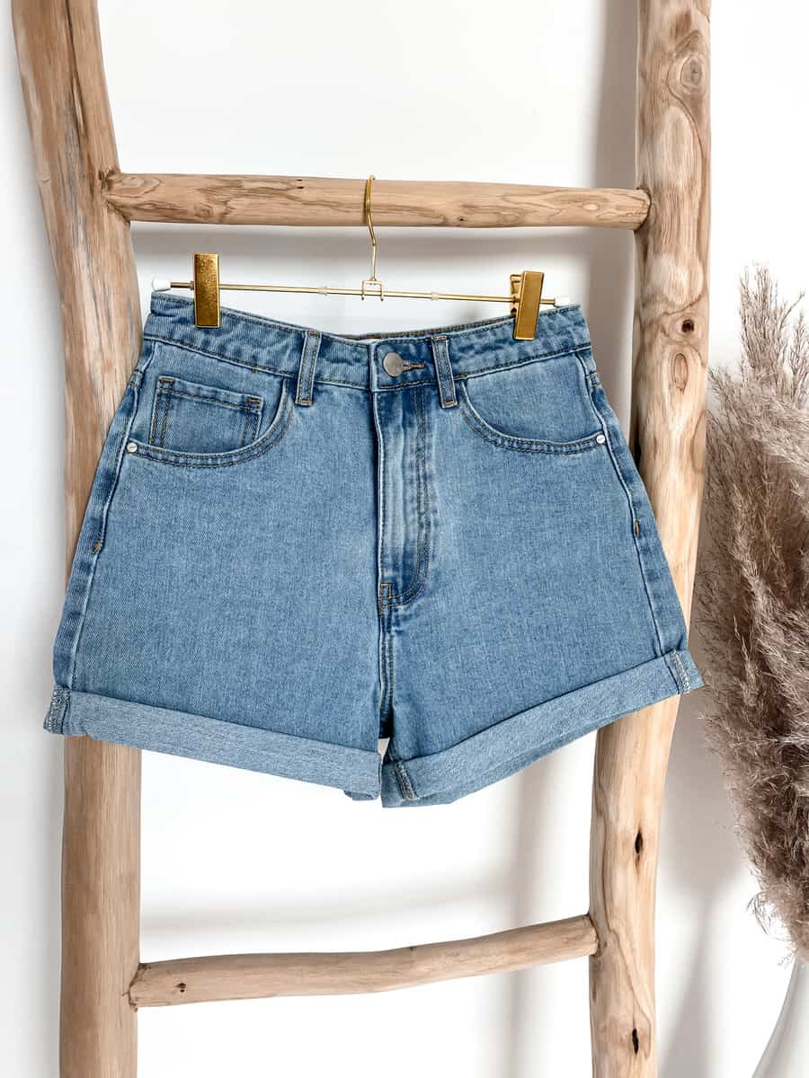 Jeans Shorts für Damen - im Vazzola Fashion Onlineshop